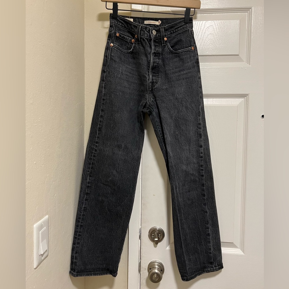 Levi’s rib cage straight in perfect condition